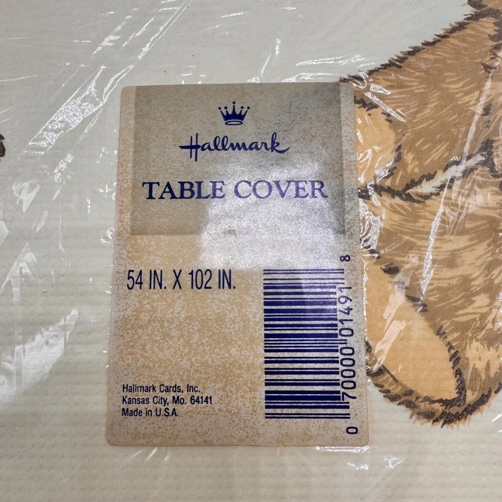 Vintage NOS Hallmark Paper‎ Table Cover Bear Christmas Red Green Plaid 54x102